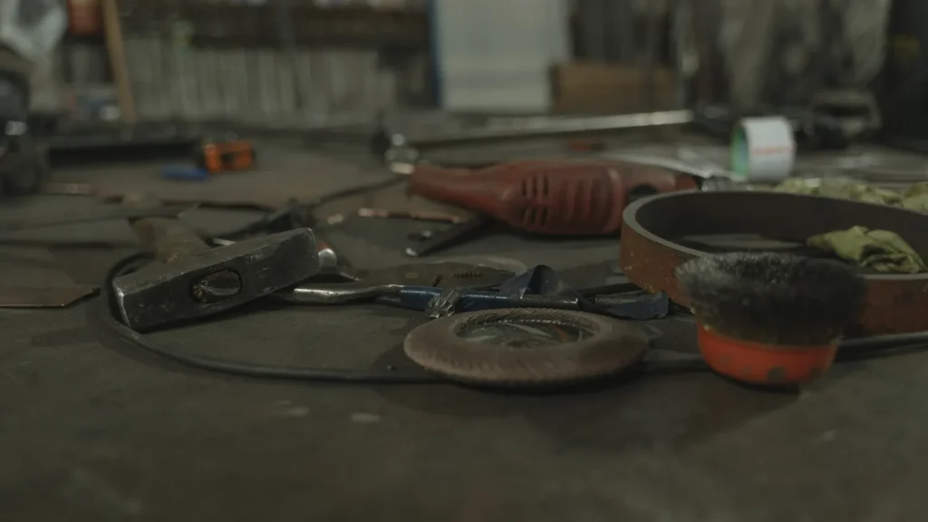 Industrial Tools & Maintenance Equipment